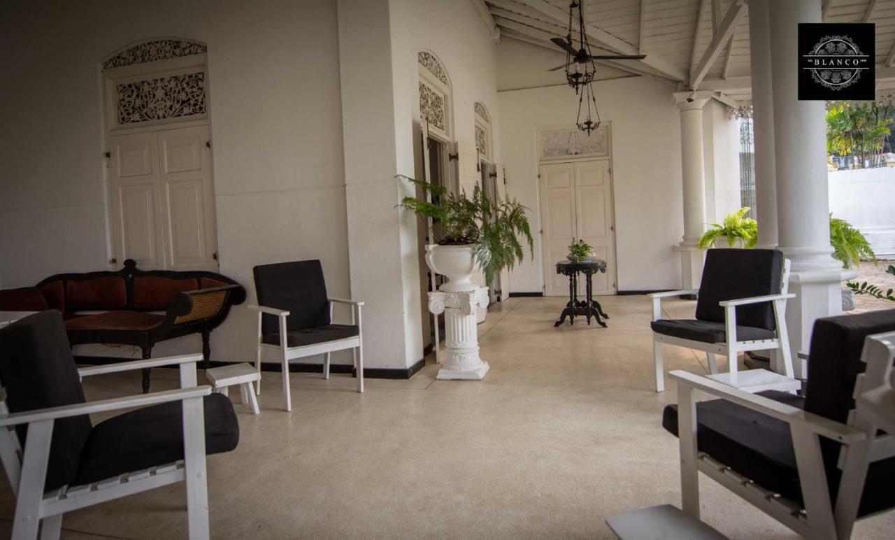 Villa Blanco مافونت لافينيا المظهر الخارجي الصورة