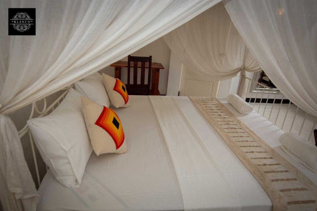 Villa Blanco مافونت لافينيا المظهر الخارجي الصورة