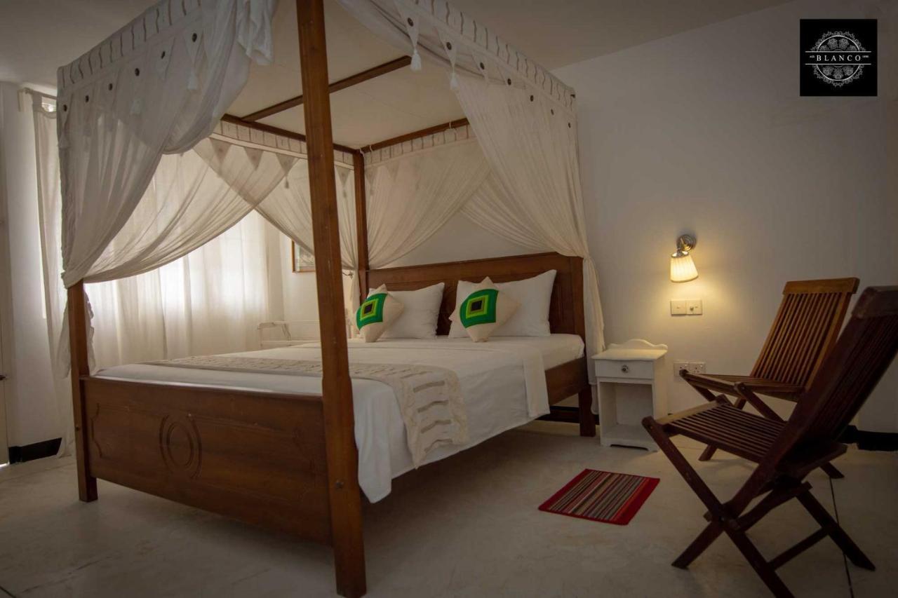 Villa Blanco مافونت لافينيا المظهر الخارجي الصورة