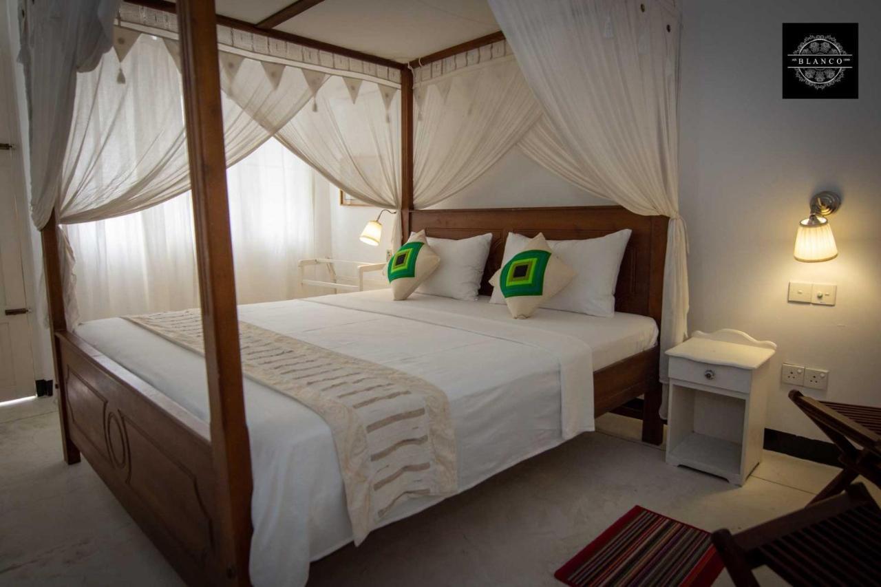 Villa Blanco مافونت لافينيا المظهر الخارجي الصورة